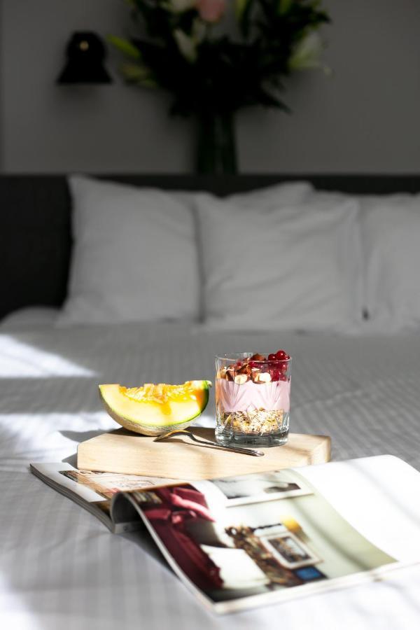 Oomph Koszyki Luxurious Apartments วอร์ซอ ภายนอก รูปภาพ