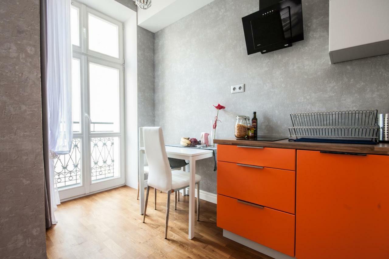 Oomph Koszyki Luxurious Apartments วอร์ซอ ภายนอก รูปภาพ
