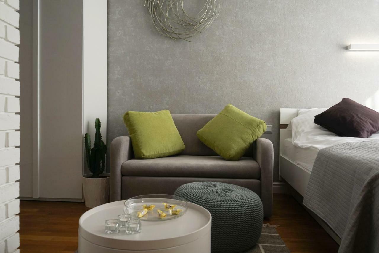 Oomph Koszyki Luxurious Apartments วอร์ซอ ภายนอก รูปภาพ